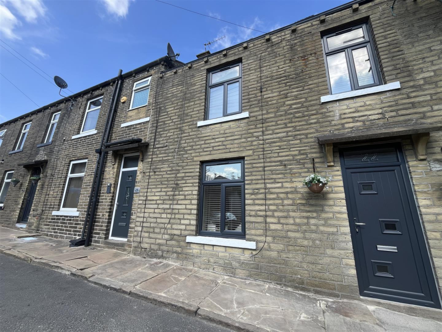 Photo of Commercial Street, Queensbury, Bradford