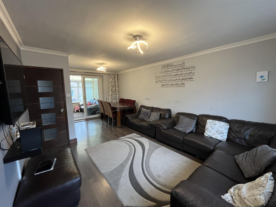 Photo of Hallbank Drive, Bradford