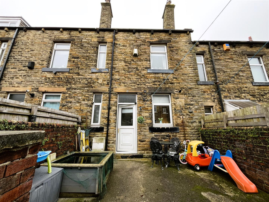 Photo of Mayfield View, Wyke, Bradford