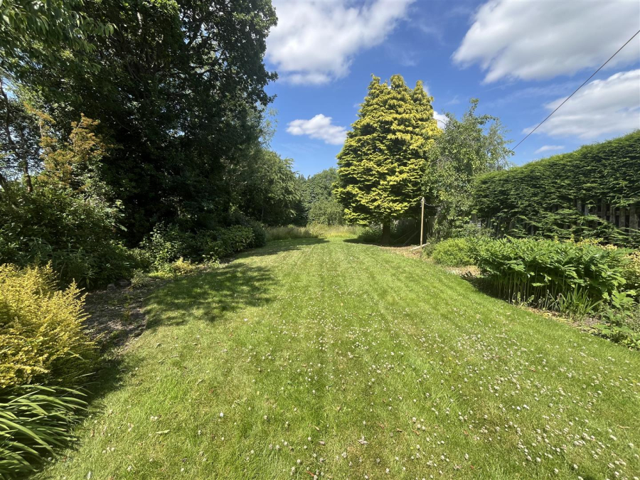 Photo of Green Lane, Wyke, Bradford
