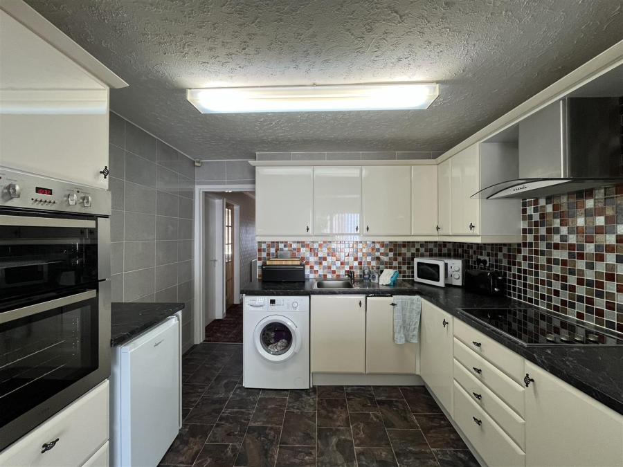 Photo of Caldene Avenue, Low Moor, Bradford