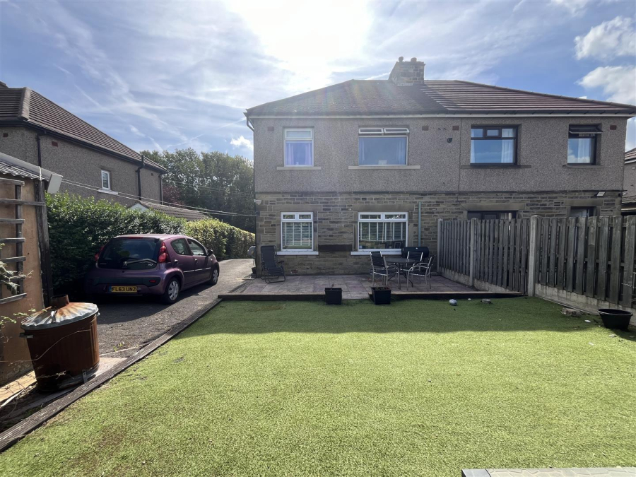 Photo of Whitehall Road, Wyke, Bradford