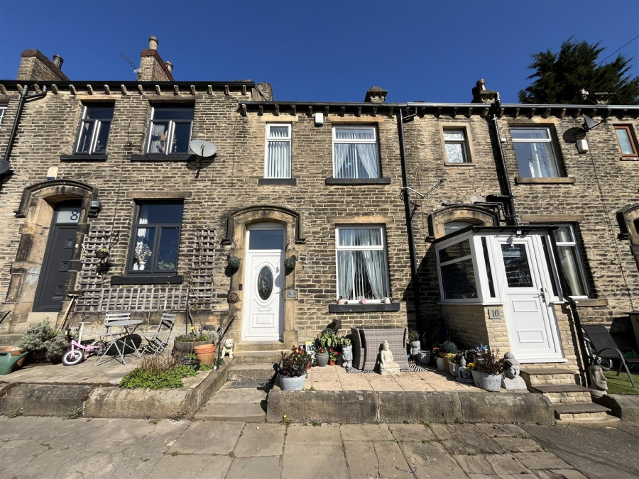 Photo of Commercial Buildings, Oakenshaw, Bradford
