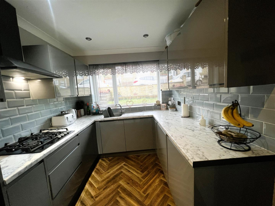 Photo of Markfield Close, Low Moor, Bradford
