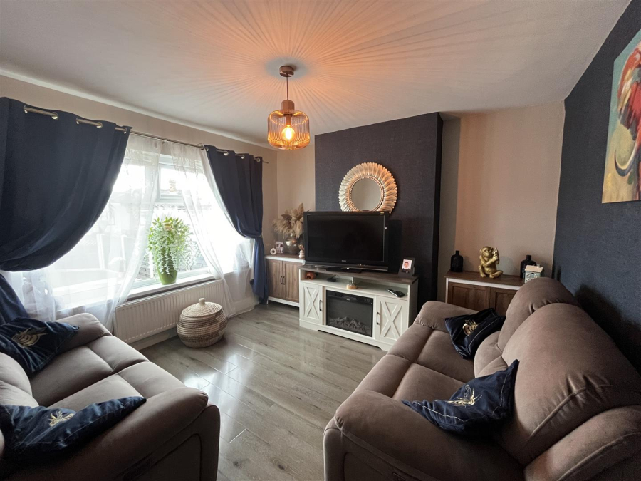 Photo of Mostyn Grove, Bradford