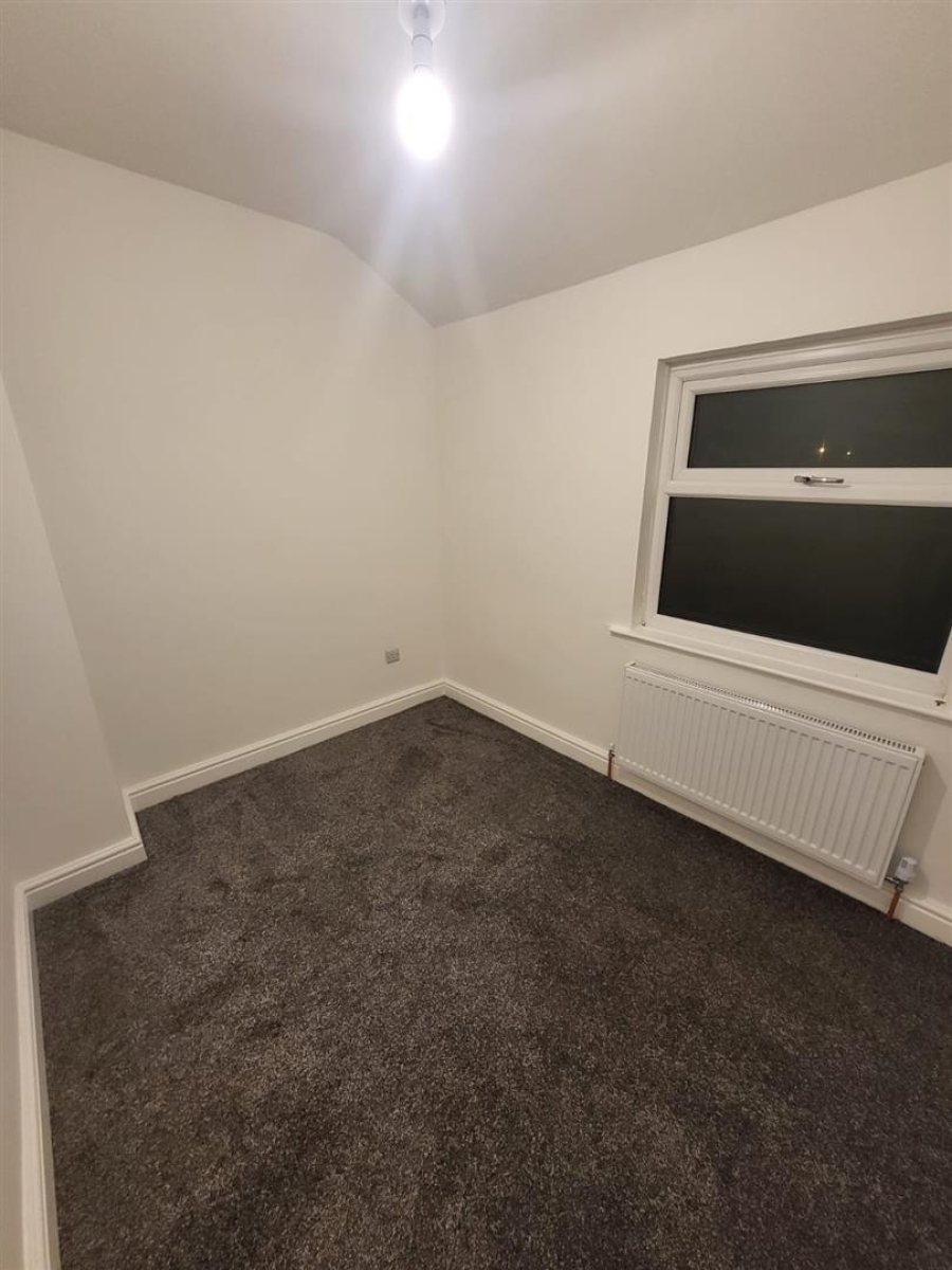 Photo of Southfield Avenue, Bradford