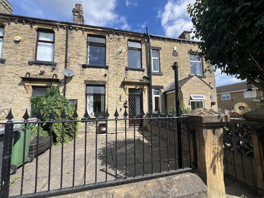 Photo of Wyke Lane, Oakenshaw, Bradford
